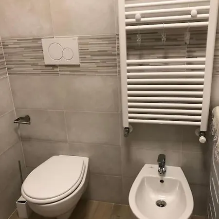 Apartamento Nuovissimo 7min Dastazionesmn *